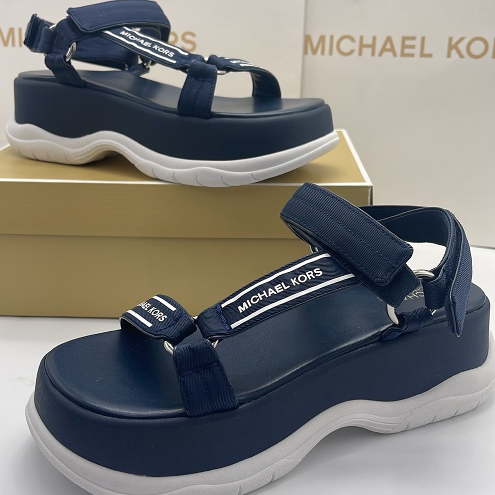 MICHAEL KORS Katrina Nylon Sport Platform Sandal
Navy 
New
